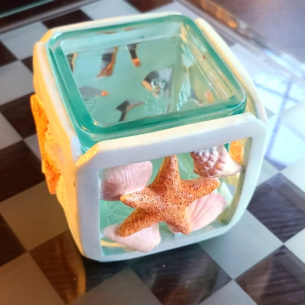 Votive Candle Holder seashell design